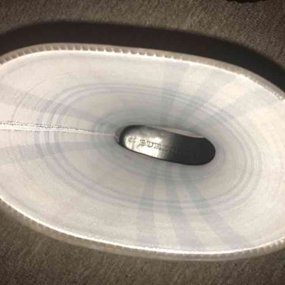 Authentic classic burberry rain boots - Picture 4 of 5